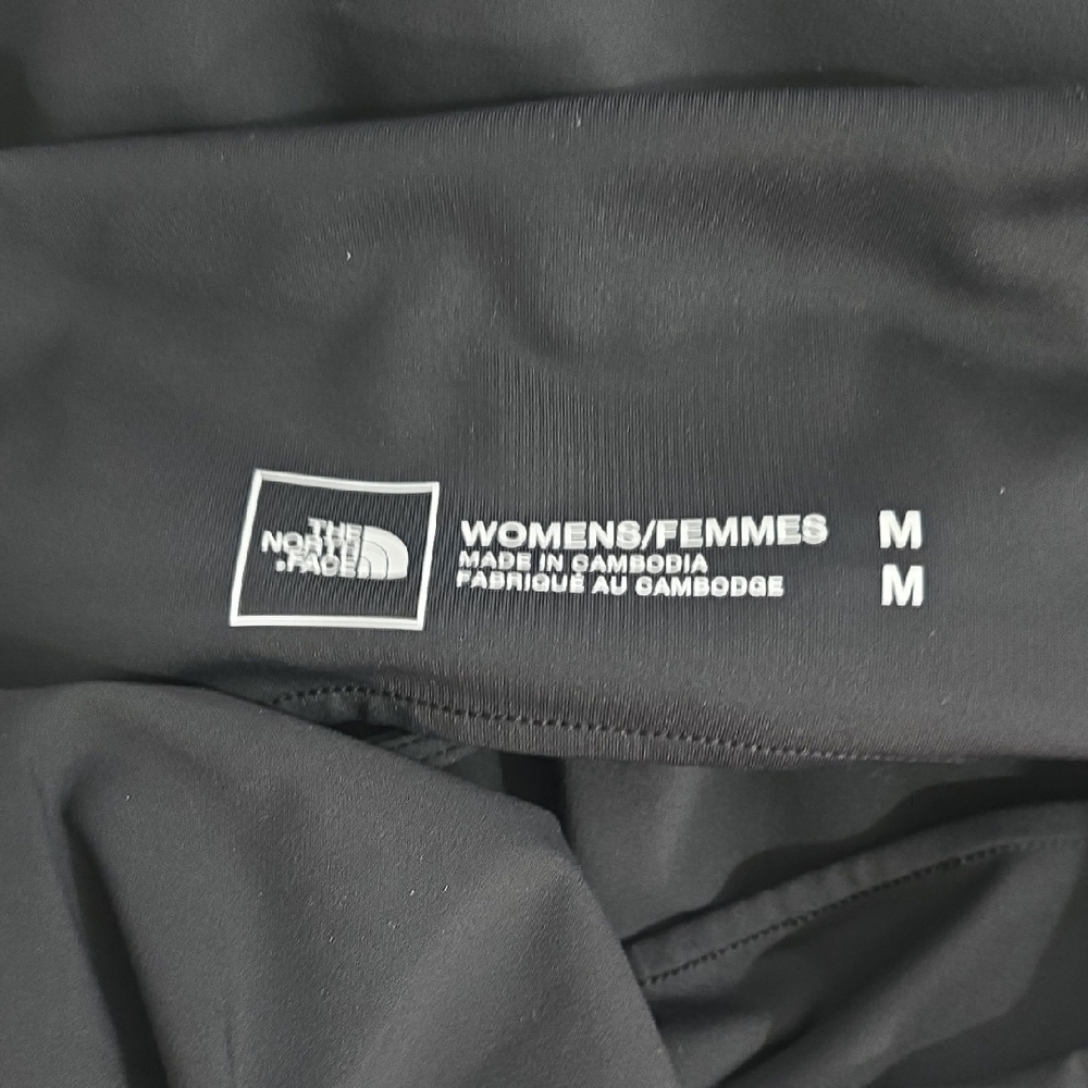 The North Face Sleeveless Black Mini Dress With Shorts - Picture 3 of 6